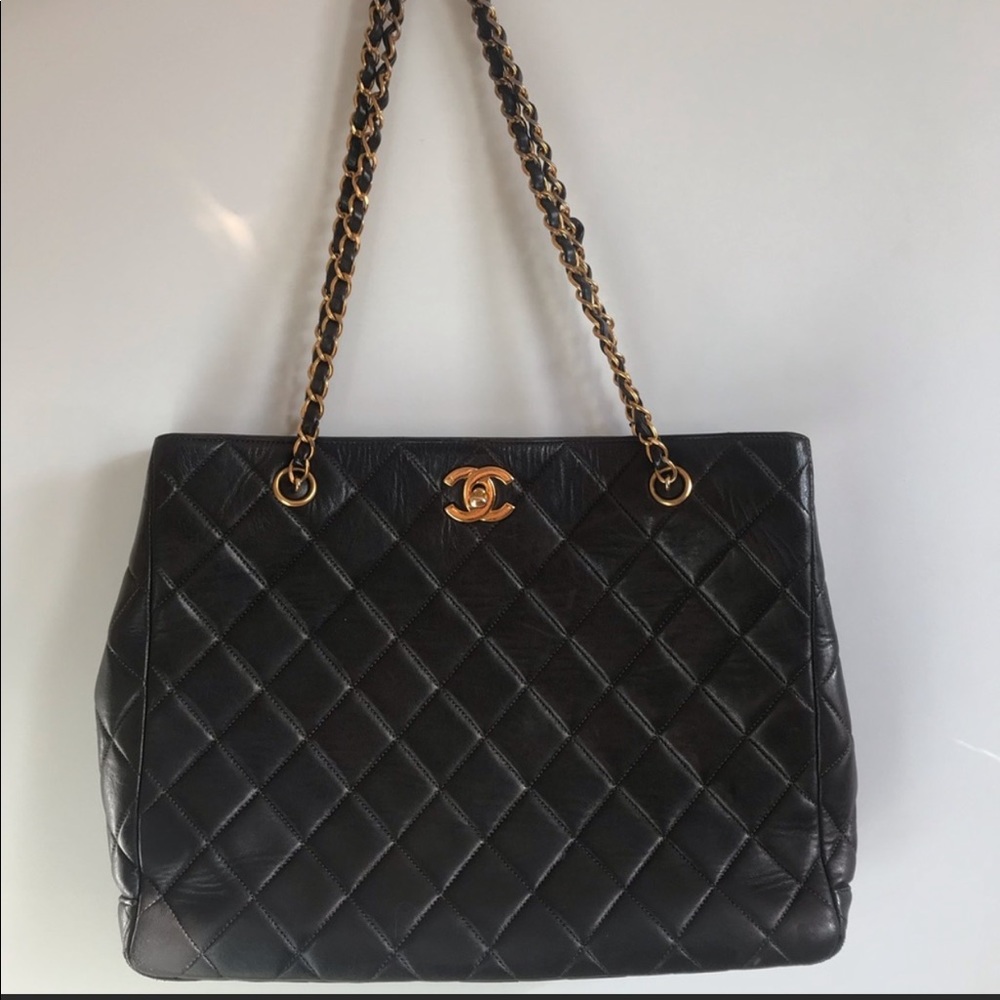 Chanel quilted lambskin bag